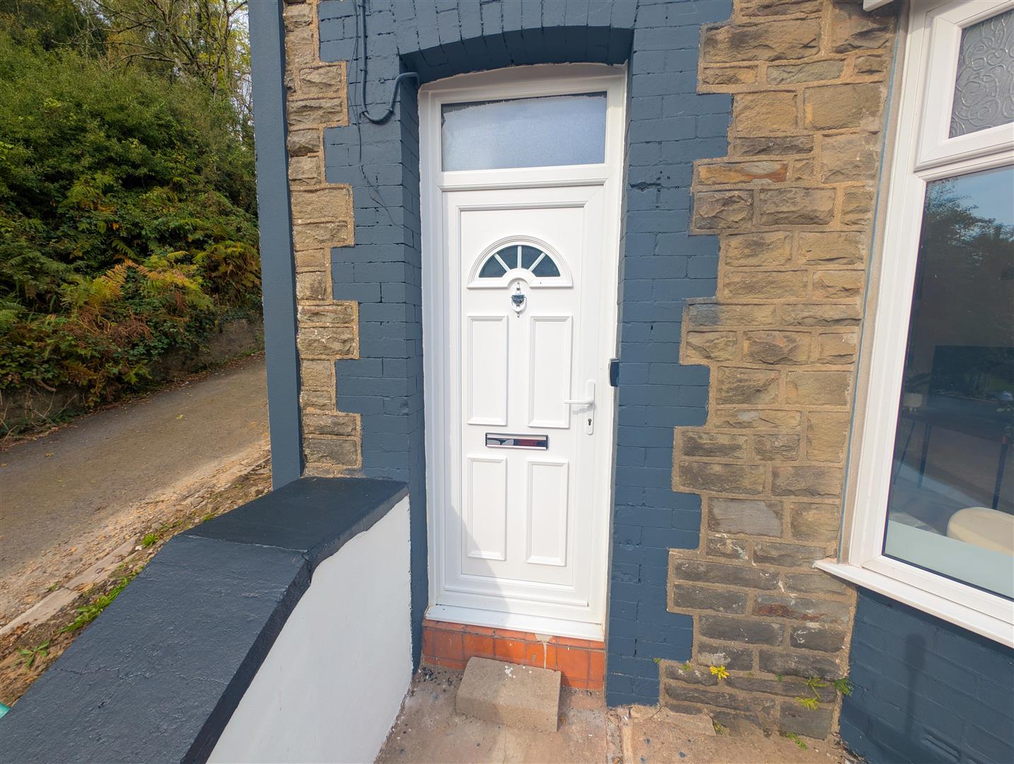 house - end terrace for sale sunny bank