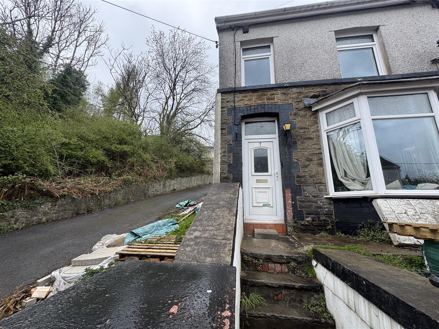 house - end terrace for sale sunny bank