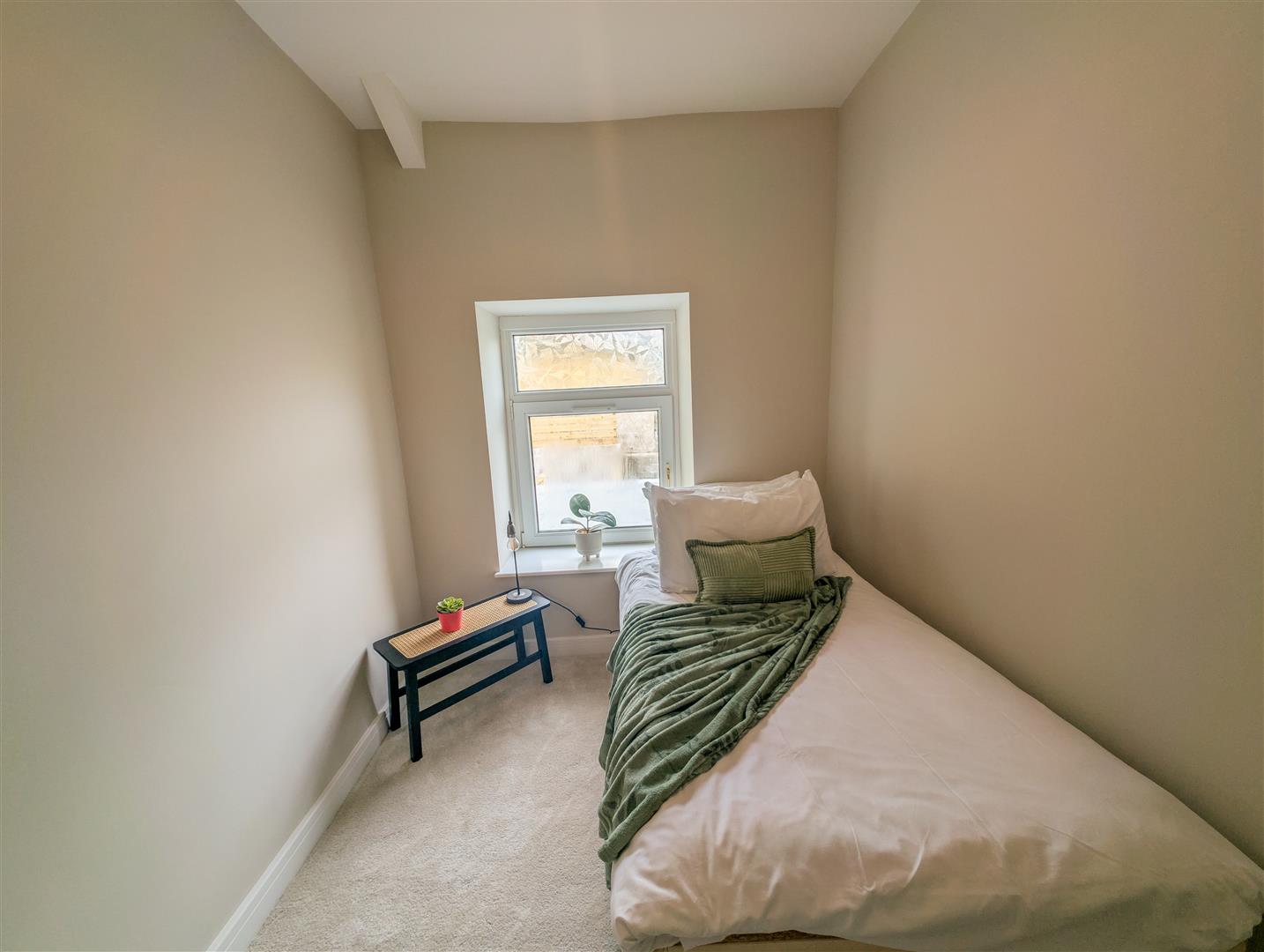 house - end terrace for sale sunny bank