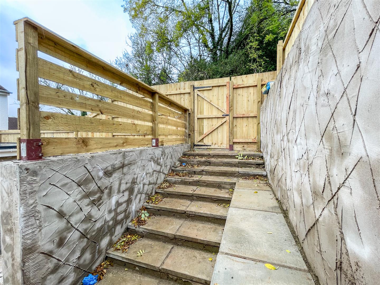 house - end terrace for sale sunny bank