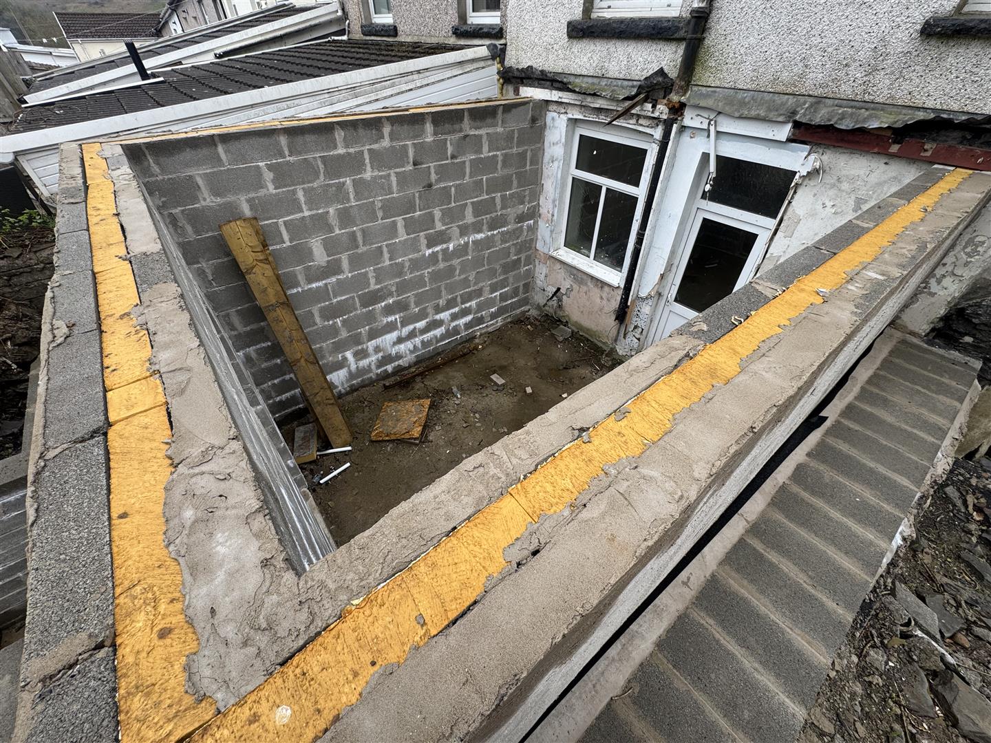 house - end terrace for sale sunny bank