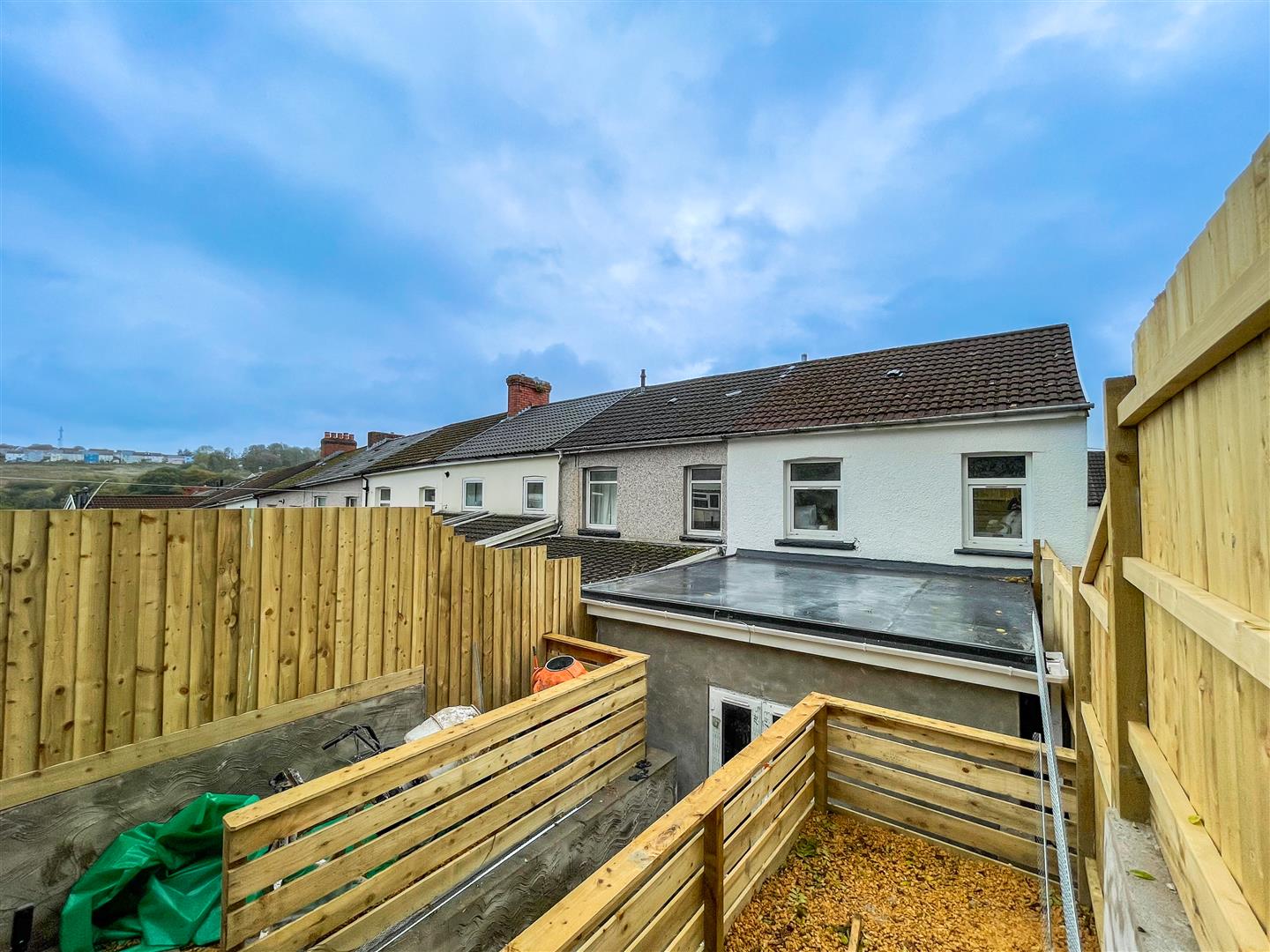 house - end terrace for sale sunny bank