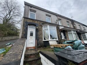 house - end terrace for sale sunny bank