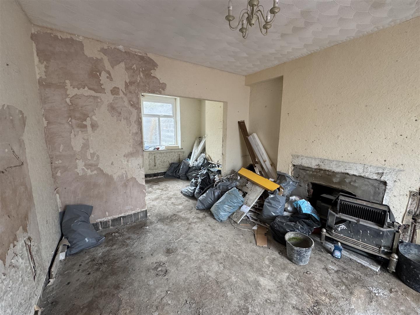 house - end terrace for sale sunny bank