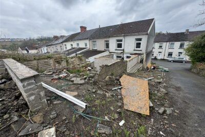 house - end terrace for sale sunny bank