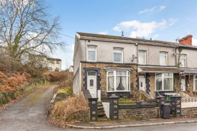 house - end terrace for sale sunny bank