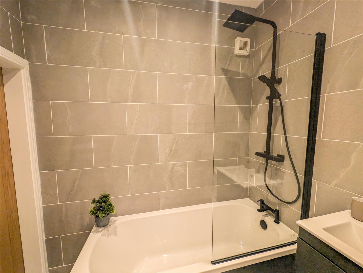 house - end terrace for sale sunny bank