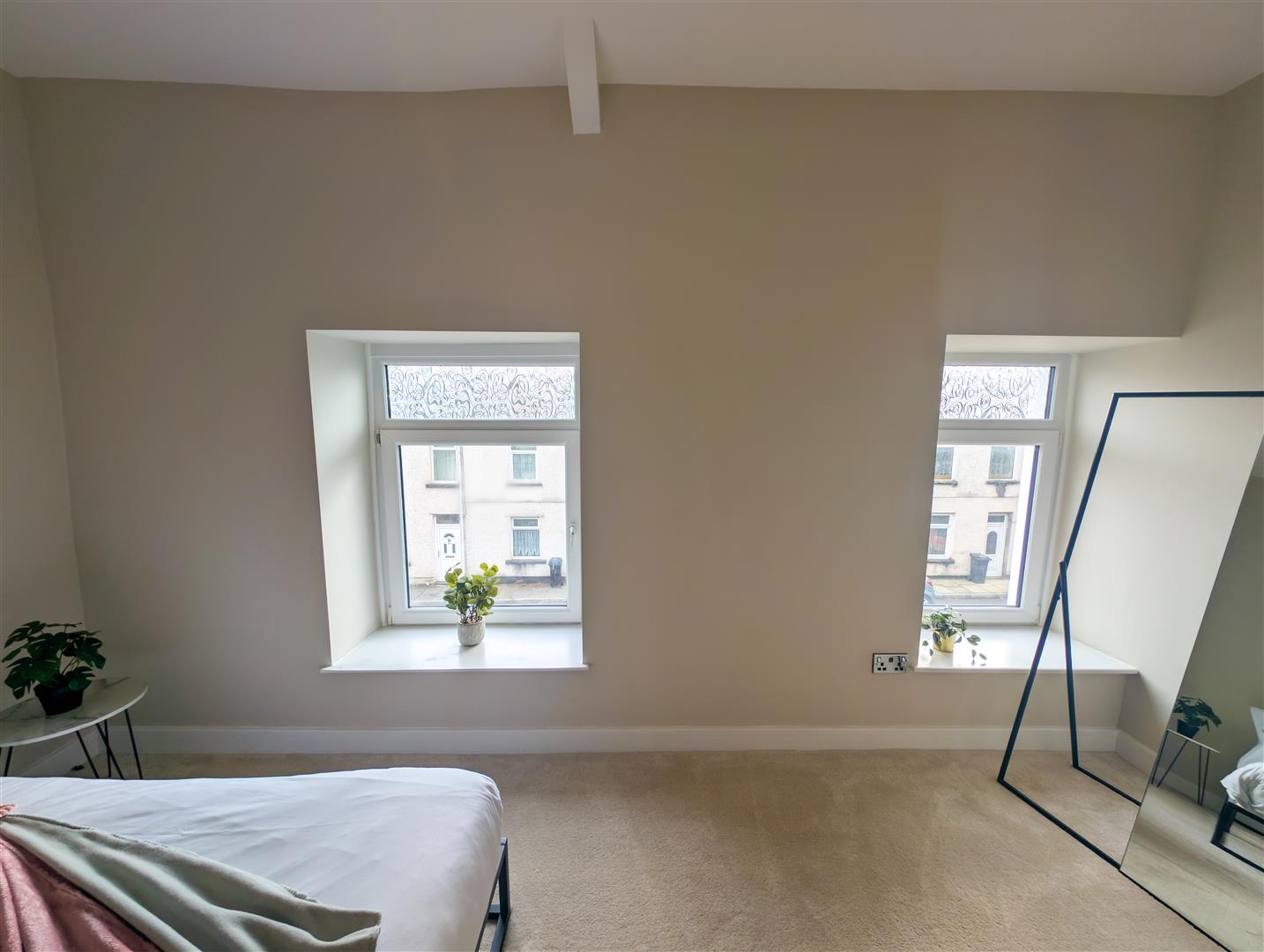 house - end terrace for sale sunny bank