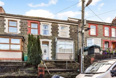 house - terraced for sale laura street