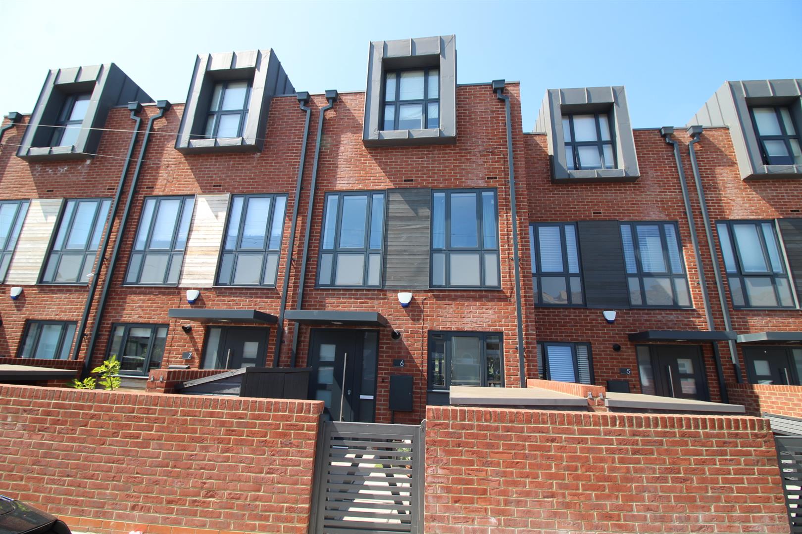 house for sale exmouth road