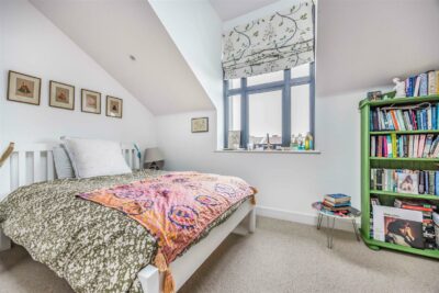 house for sale exmouth road