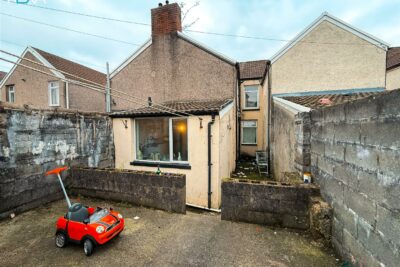 house - terraced for sale new park terrace