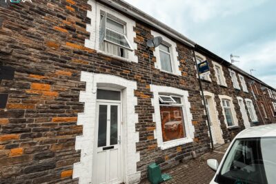 house - terraced for sale queen street