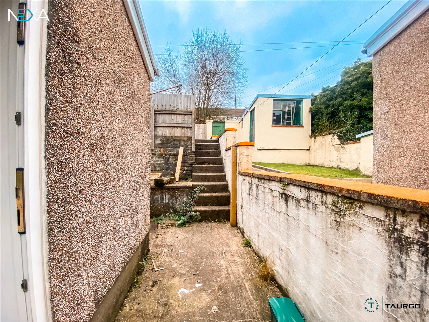 house - terraced for sale king street