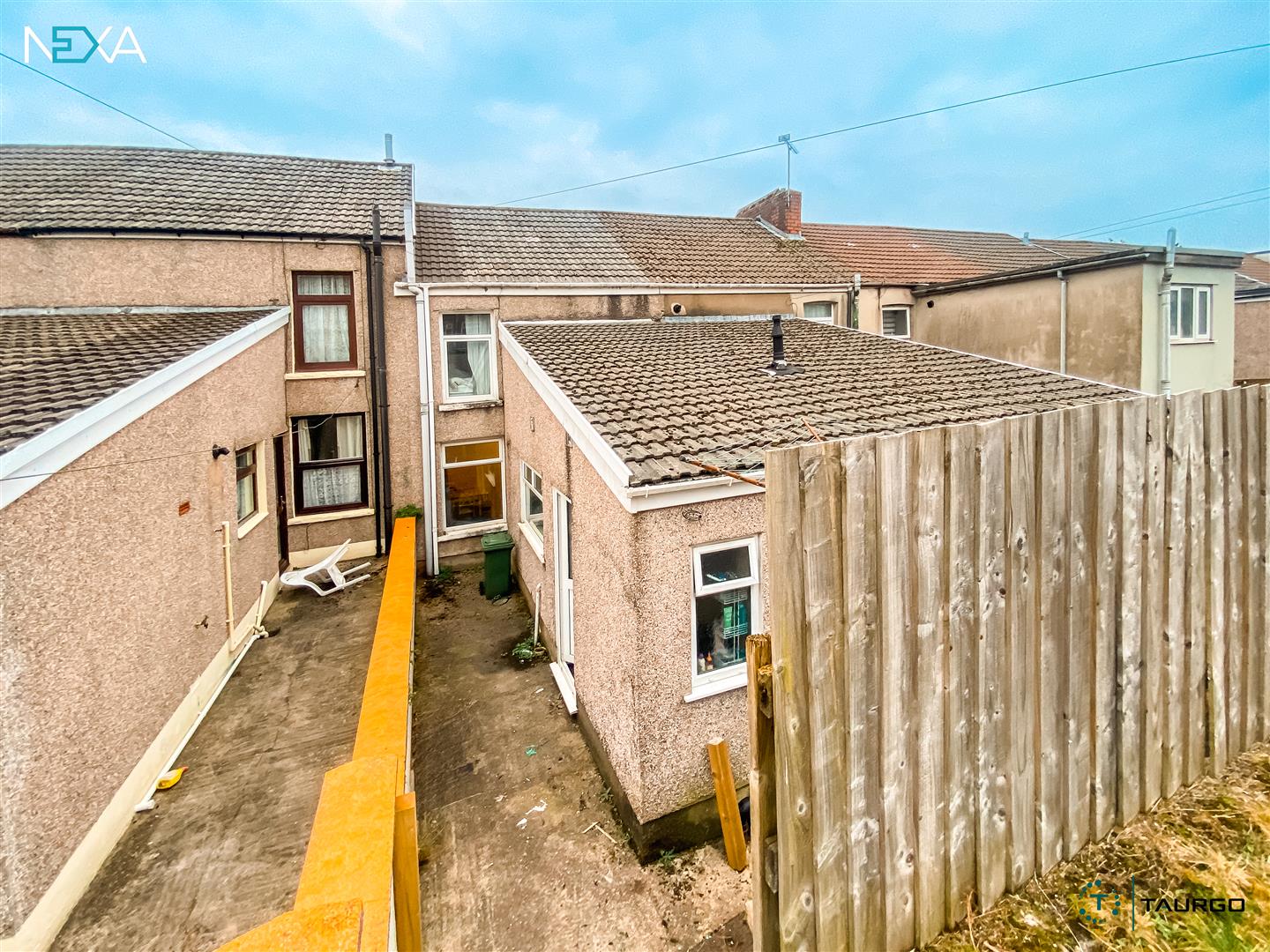 house - terraced for sale king street