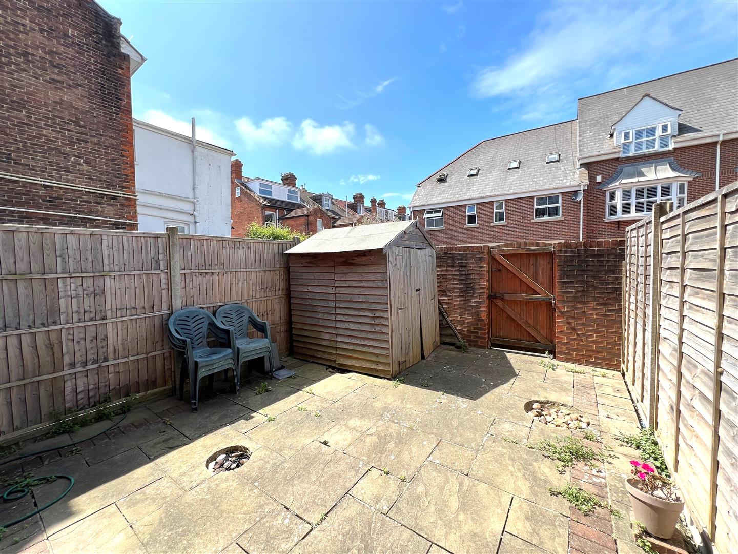 house - townhouse for rent st. ronans road