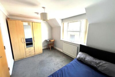house - townhouse for rent st. ronans road