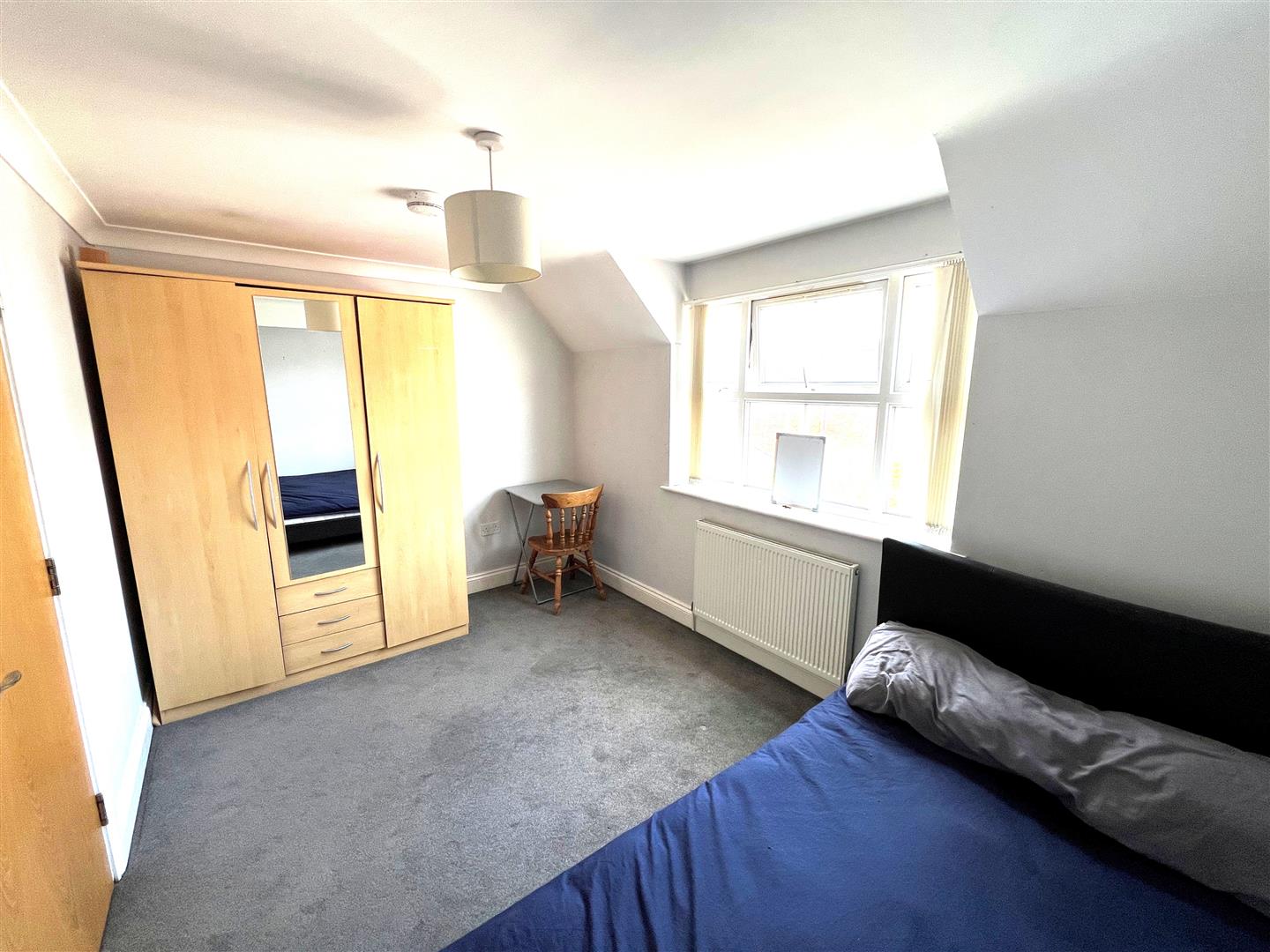 house - townhouse for rent st. ronans road