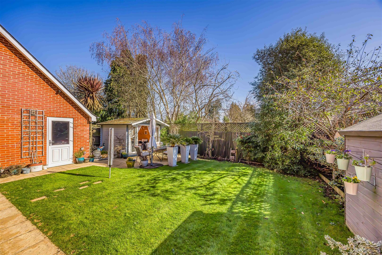 house for sale longcroft way