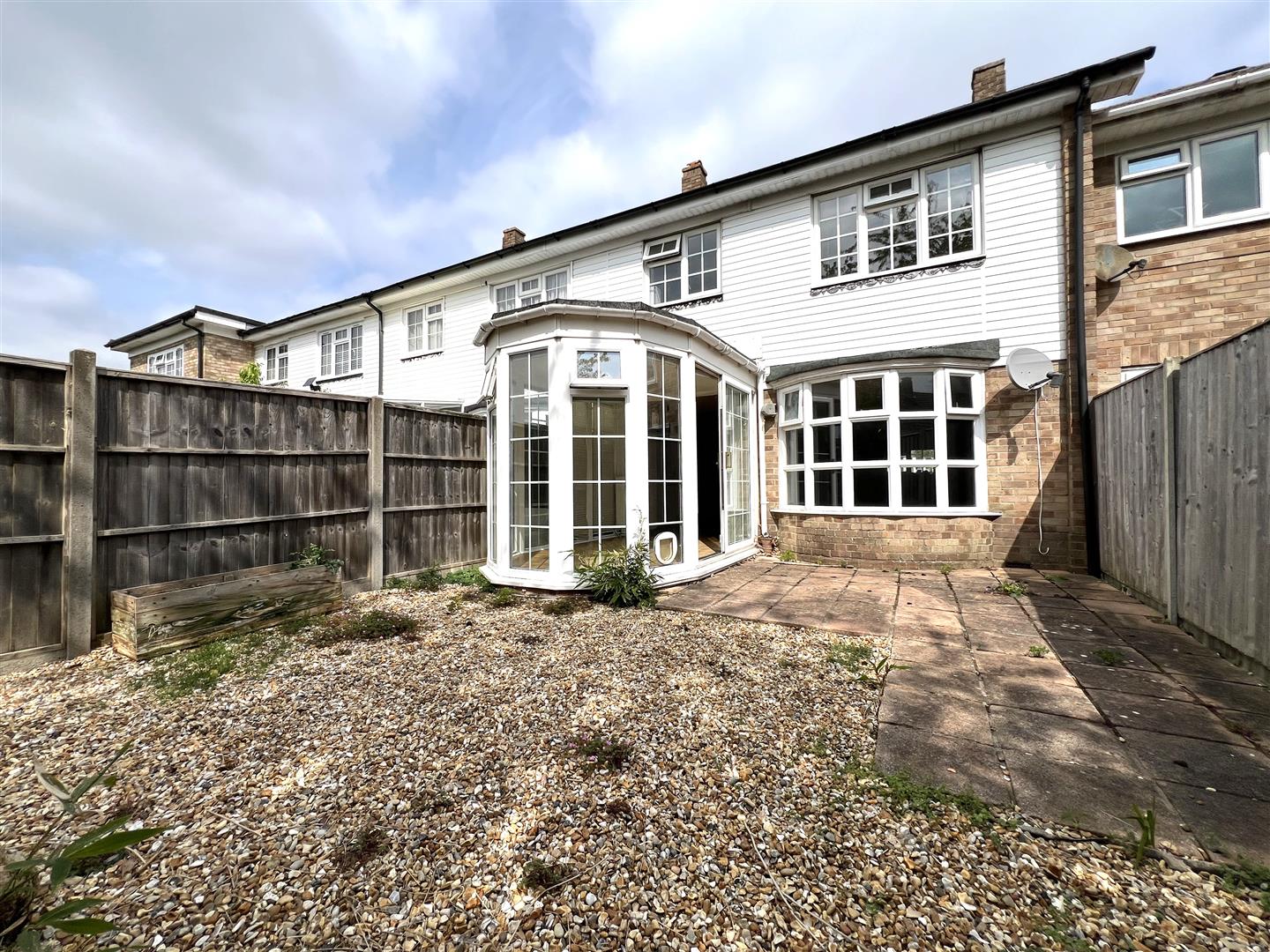house for sale oaklands road