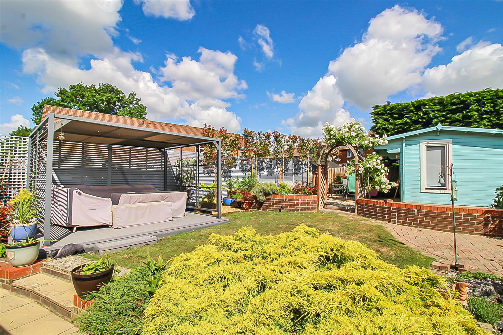 house - detached for sale topaz grove