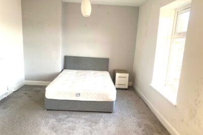 house for sale queen street