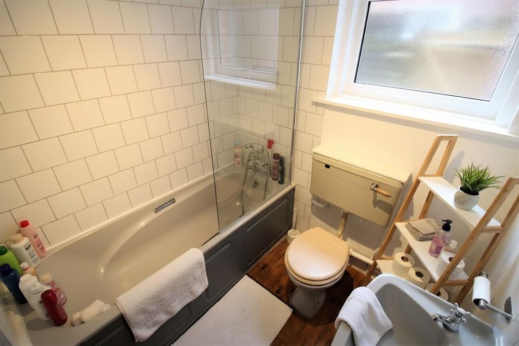 flat for rent nelson road