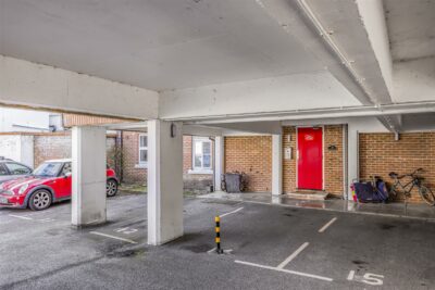 flat for sale castle road
