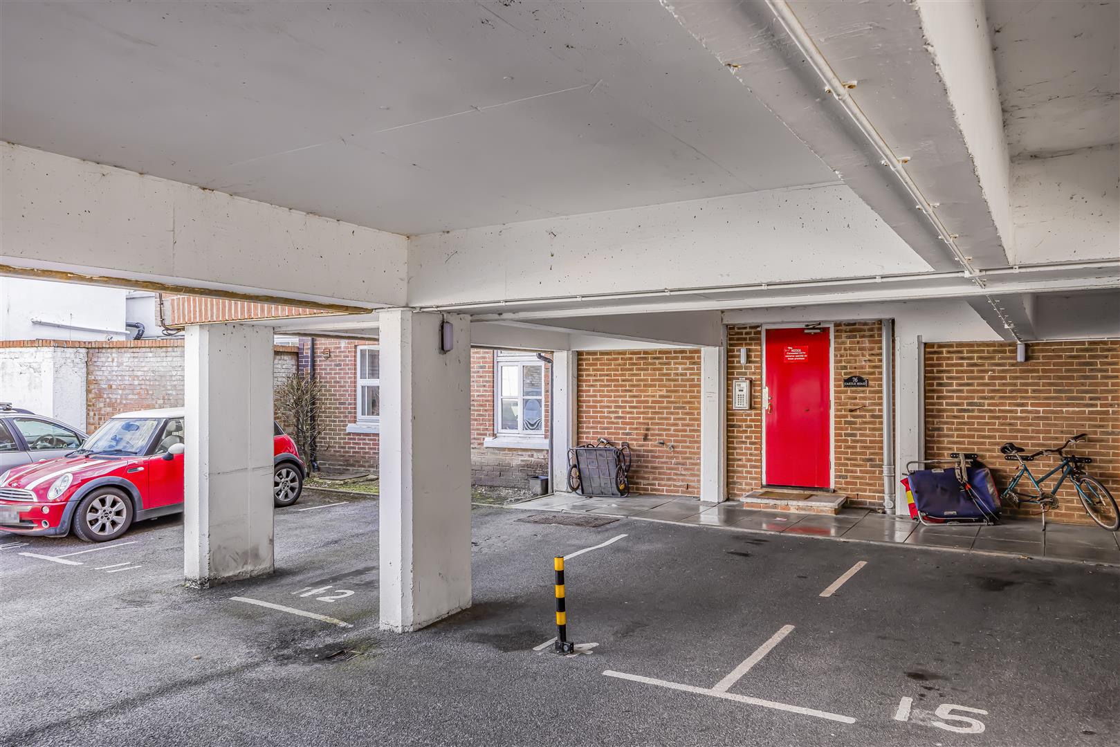 flat for sale castle road