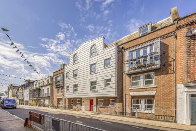 flat for sale castle road