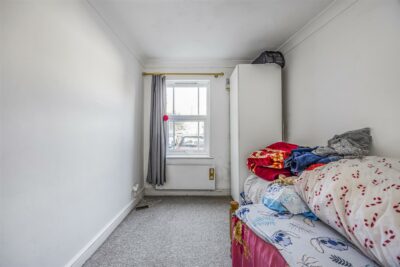 flat for sale castle road