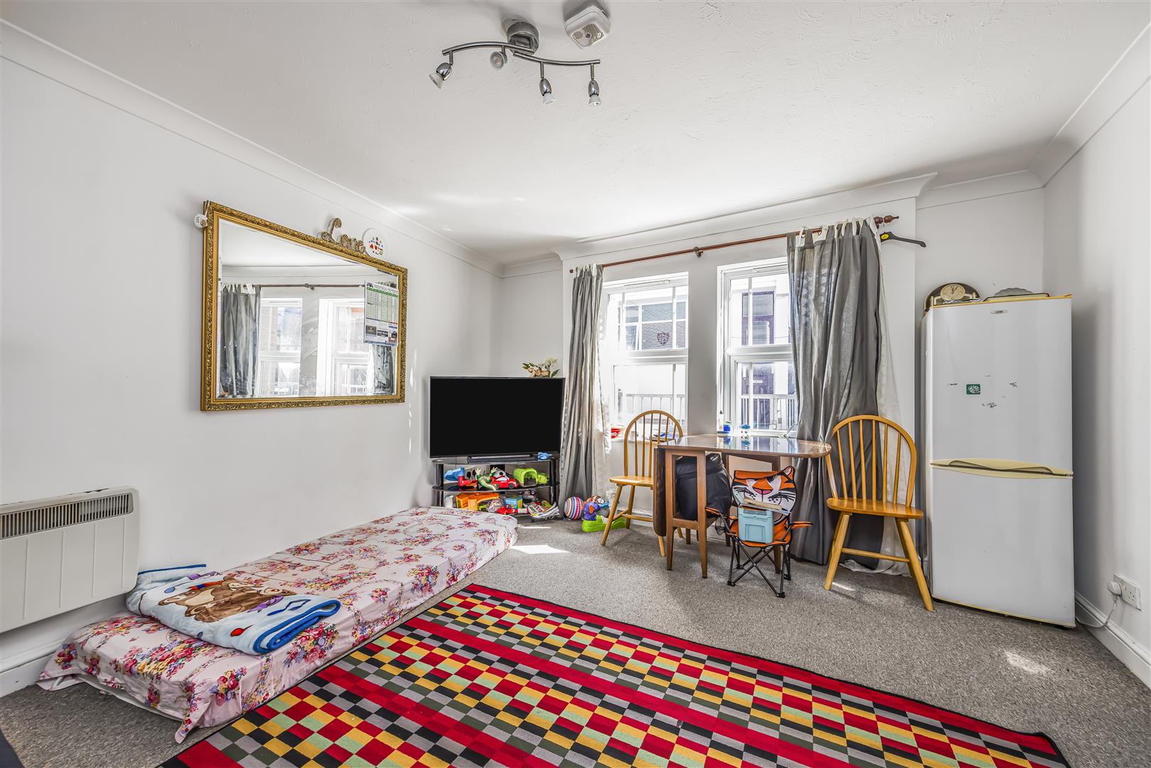 flat for sale castle road