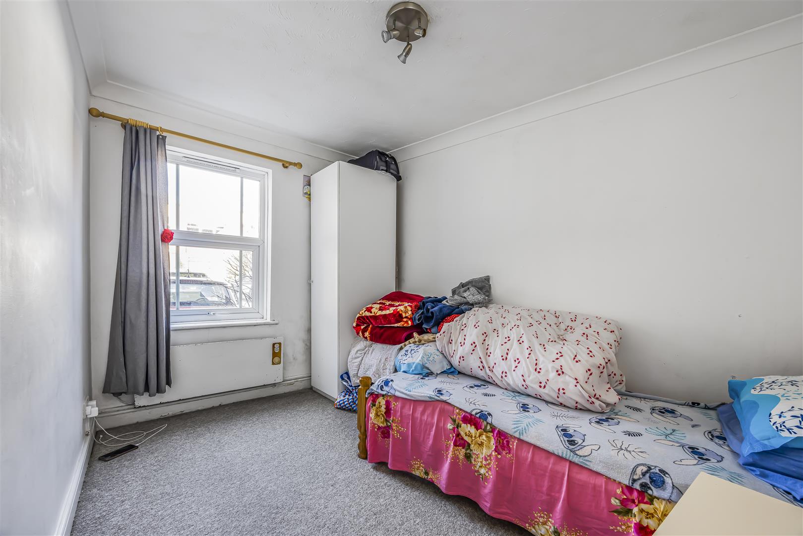 flat for sale castle road