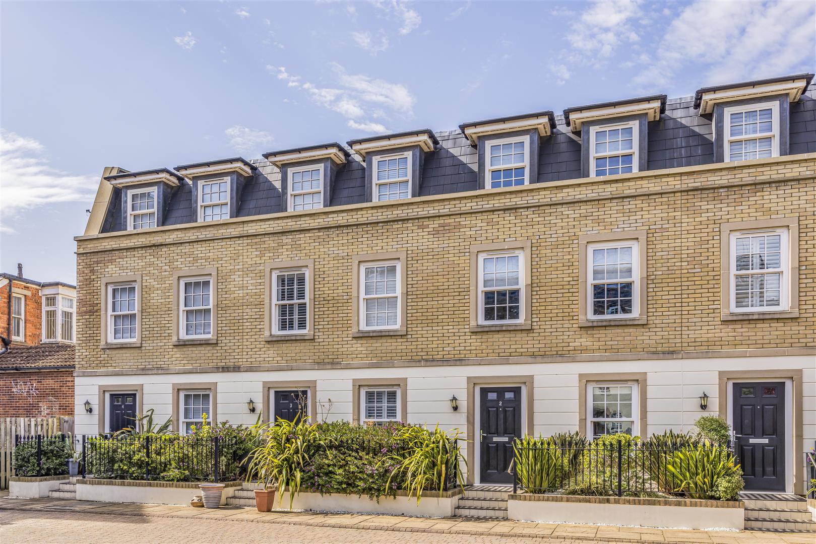 house - townhouse for sale serpentine road