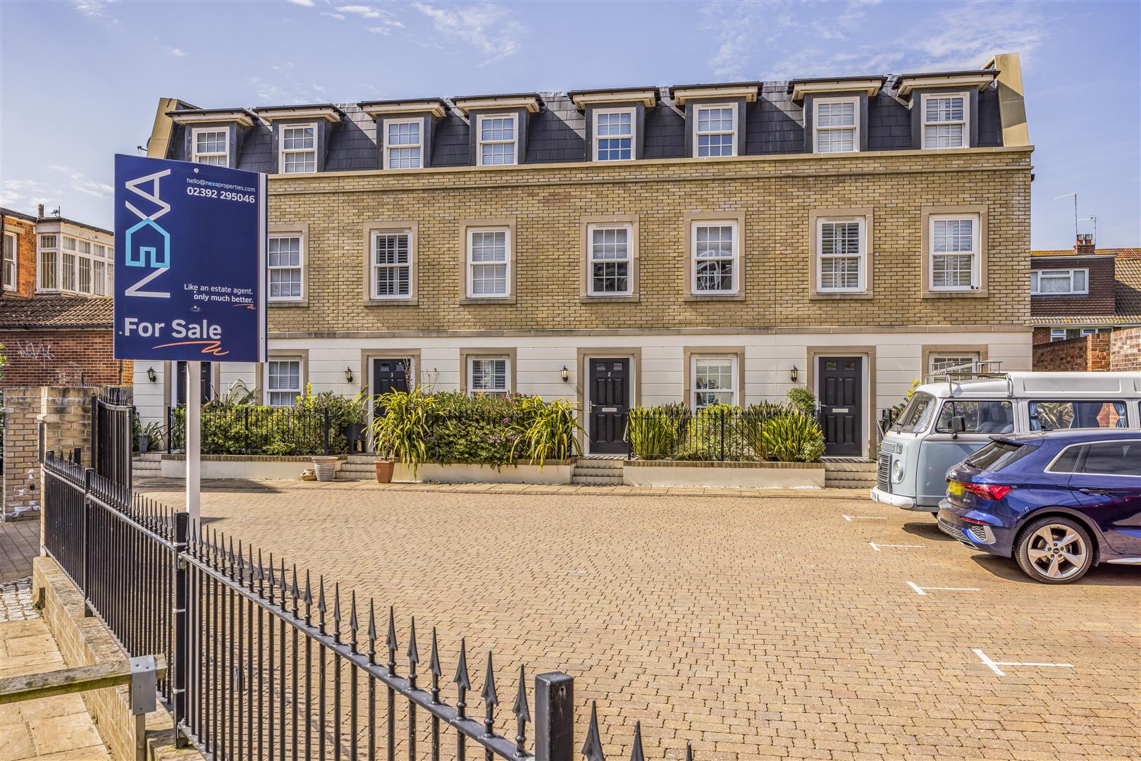 house - townhouse for sale serpentine road
