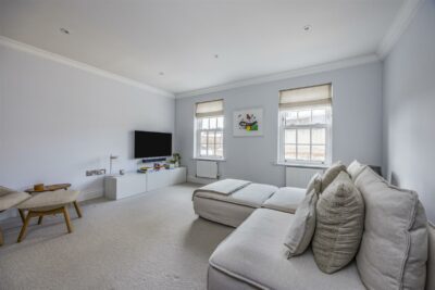 house - townhouse for sale serpentine road