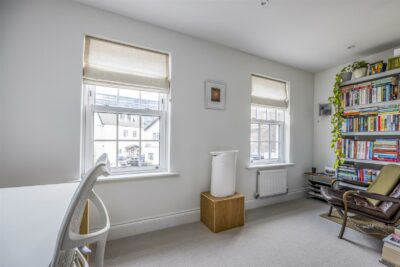 house - townhouse for sale serpentine road