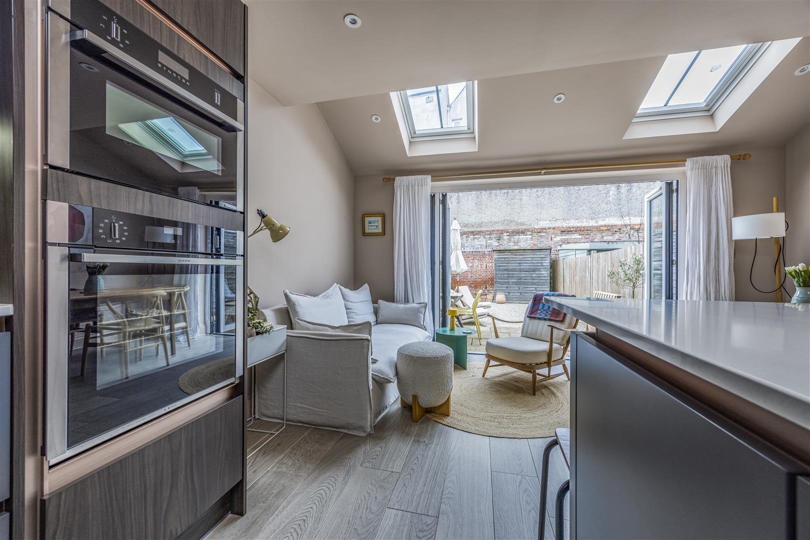 house - townhouse for sale serpentine road