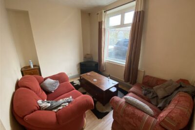 room for rent brook street
