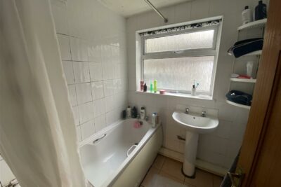 room for rent brook street