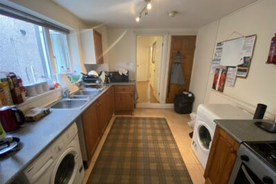 room for rent brook street