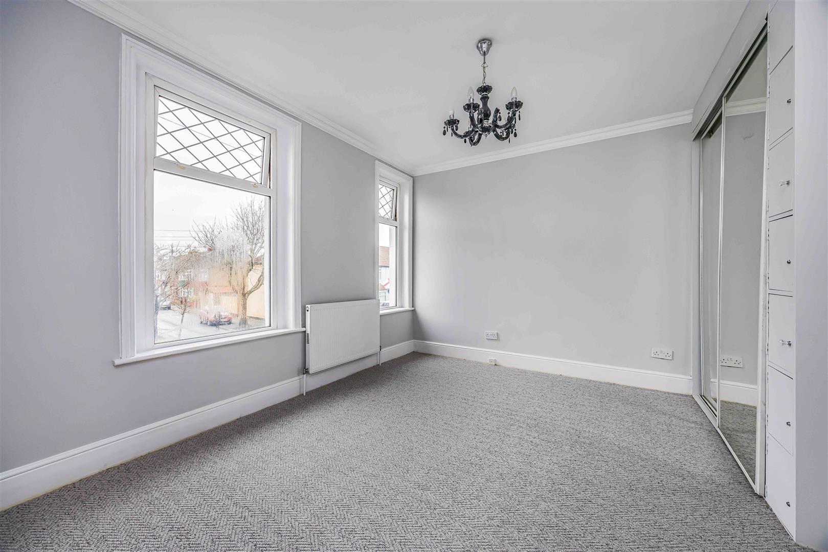 house - terraced for sale tipner road