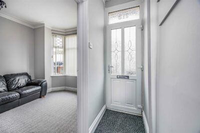 house - terraced for sale tipner road