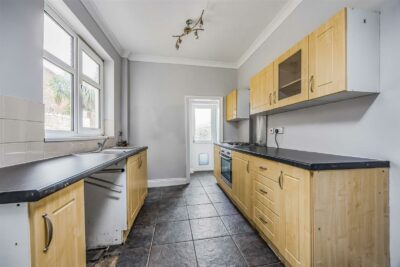house - terraced for sale tipner road