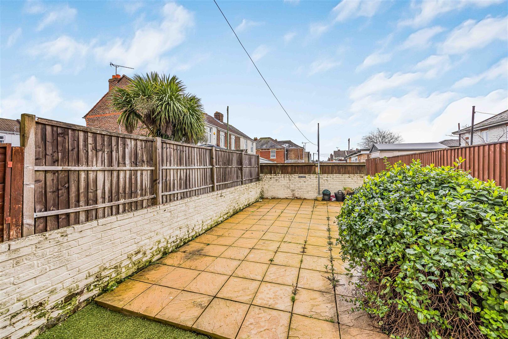 house - terraced for sale tipner road