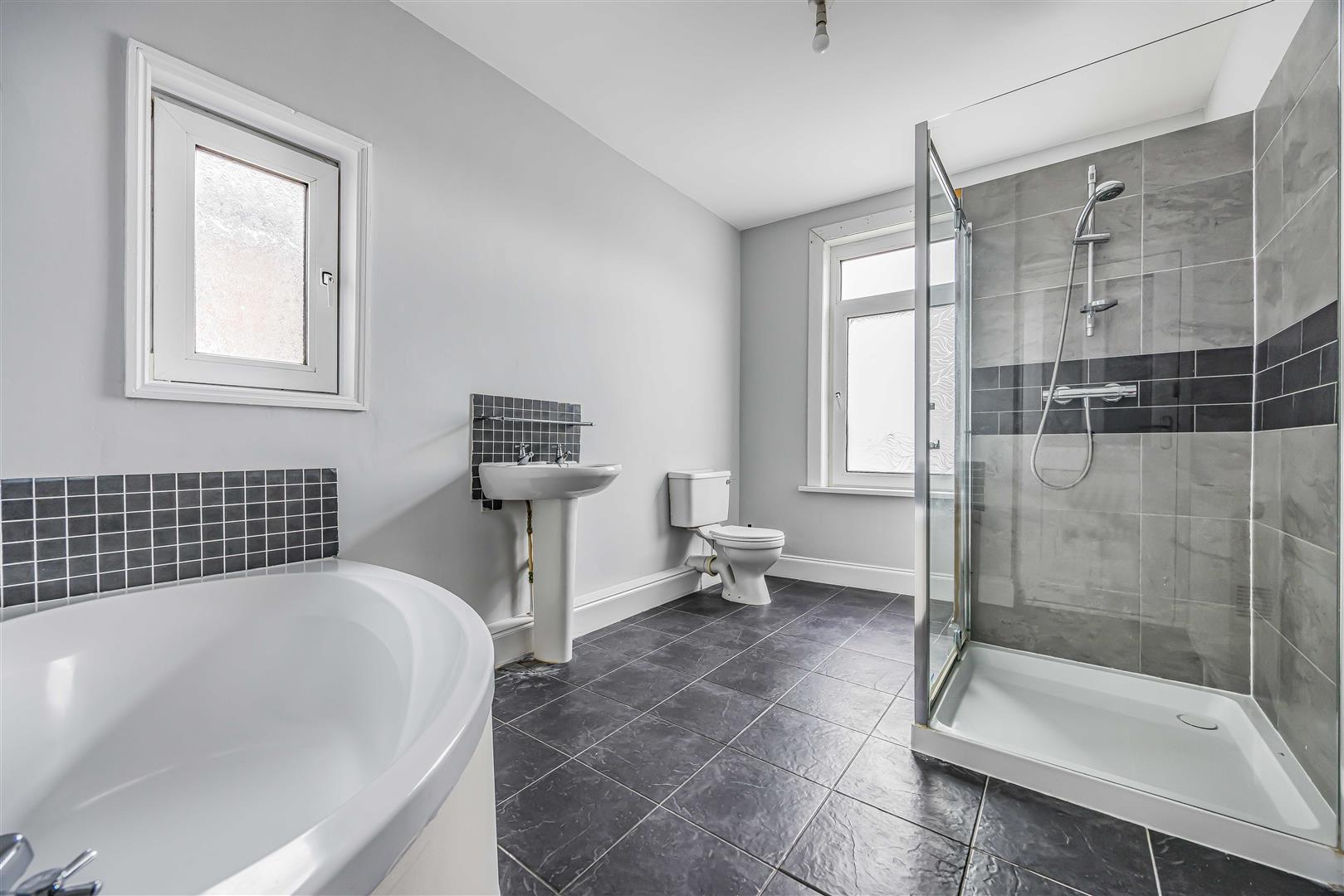 house - terraced for sale tipner road