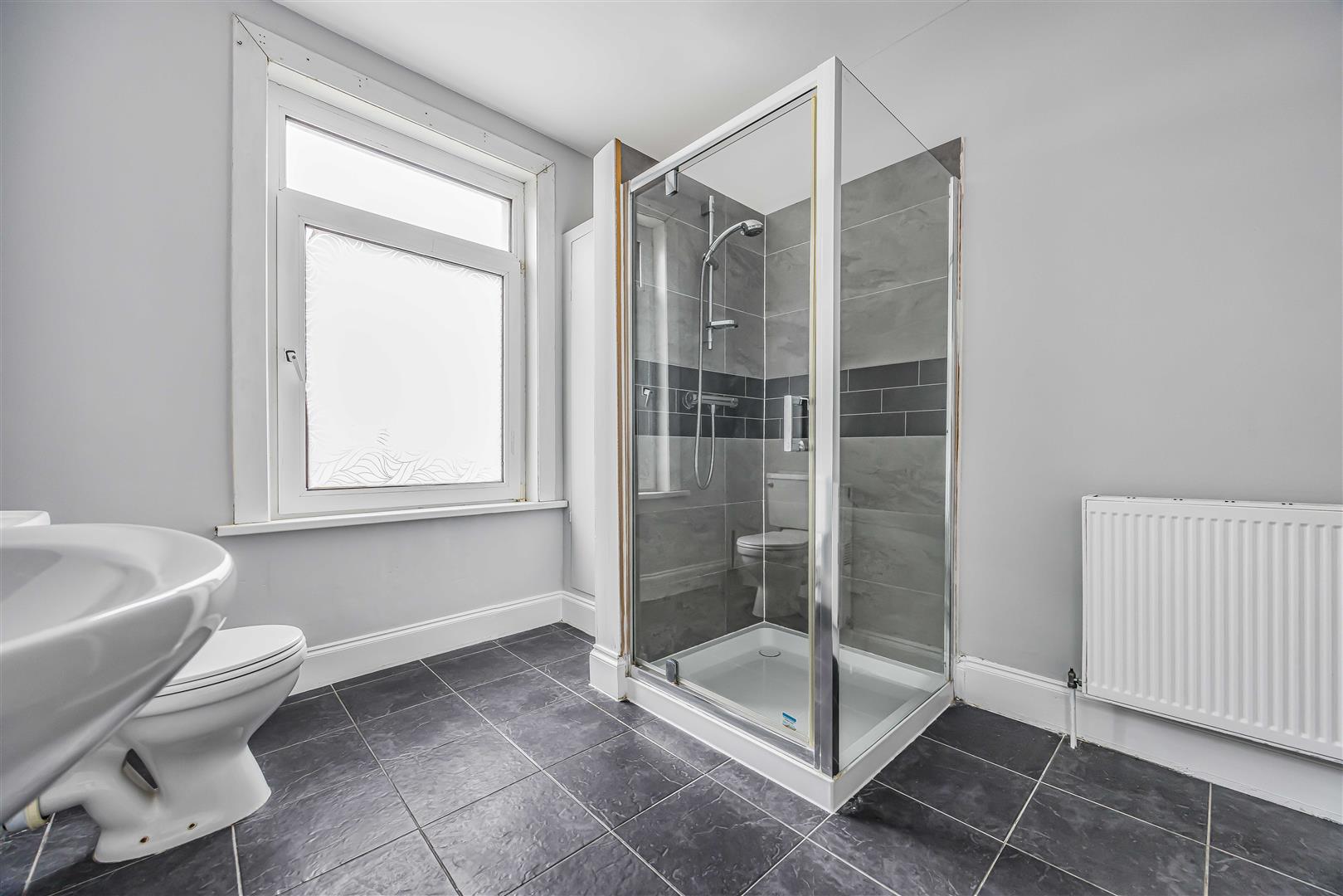 house - terraced for sale tipner road