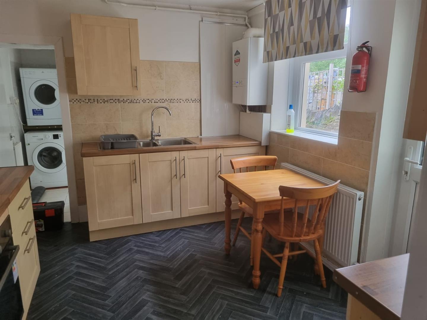 room for rent meadow street