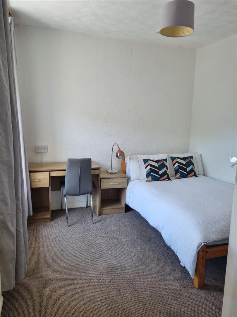 room for rent meadow street