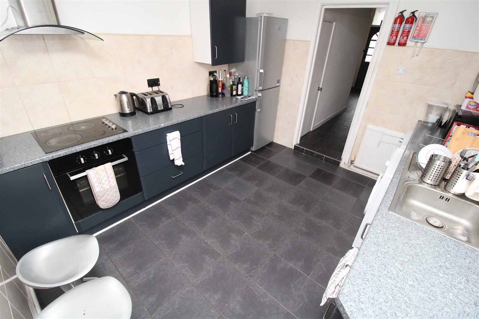 house - terraced for rent bertha street